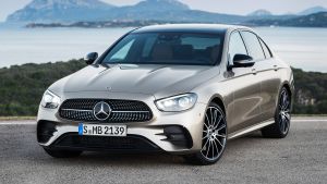 Mercedes%20E-Class%20saloon%20facelift-7.jpg