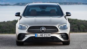 Mercedes%20E-Class%20saloon%20facelift-12.jpg