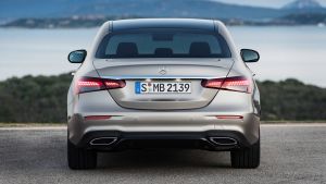 Mercedes%20E-Class%20saloon%20facelift-13.jpg