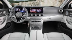 Mercedes%20E-Class%20All-Terrain%20facelift-3.jpg