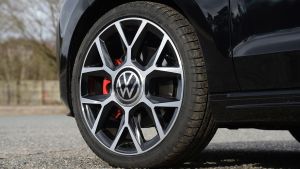 Volkswagen up! - wheel