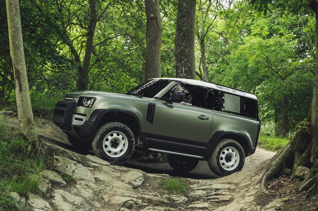 New 2020 Land Rover Defender 90 On Sale From 40 000 Auto Express